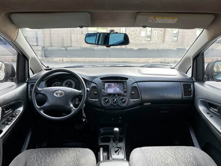自售2014年自排英諾瓦休旅車INNOVA2.0E版 ZINGER 菱利廂車
