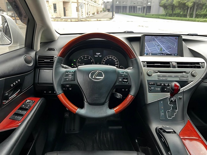 自售2011年頂級4WD凌志RX350休旅車里程極低 RX450H RX270