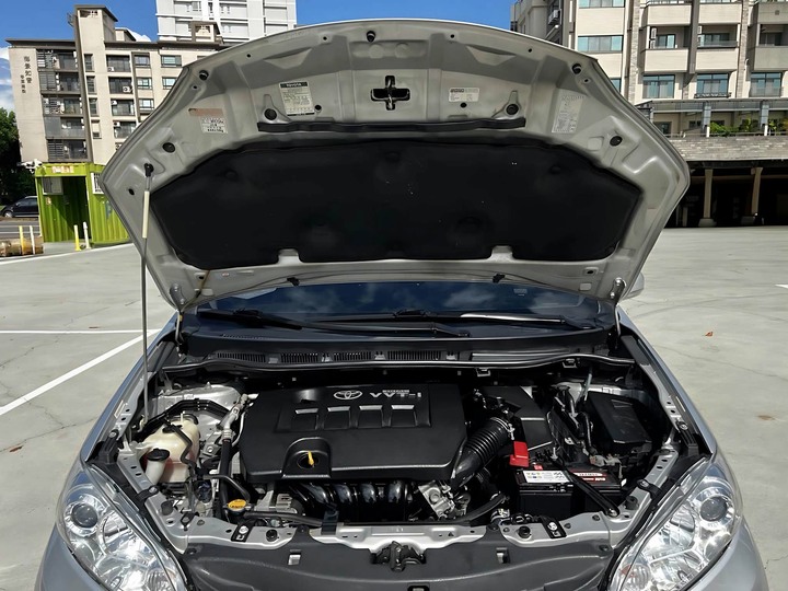 自售2011年Wish七人座休旅車2.0E定速內外漂亮 QRV LIVINA PREVIA