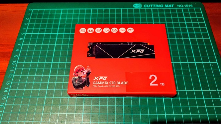 威剛 XPG S70 BLADE 2TB/Gen4/讀7400/寫6400/ DRAM快取/附散熱片