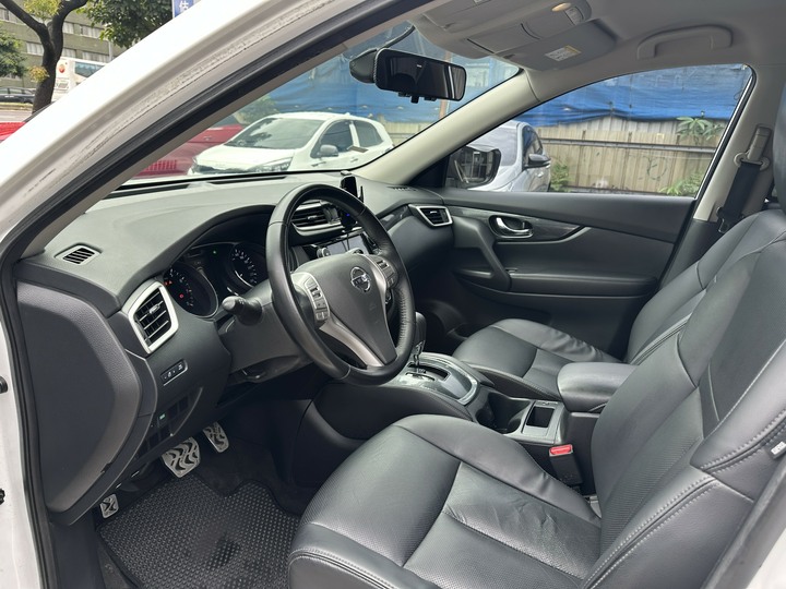 上順 2015 Nissan X-Trail 2.0 旗艦版 原廠保養