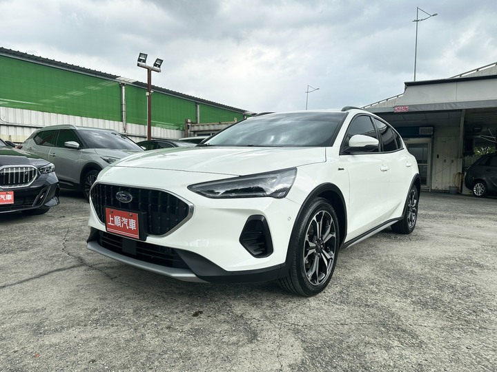 上順 2025Ford Focus Active 1.5 Vignale原廠保固