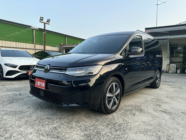 上順2023 Caddy Maxi 2.0 柴油 七人座 跟車 盲點 跑2萬