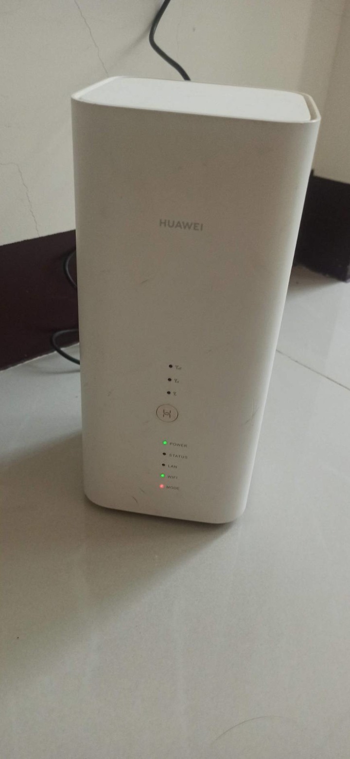 華為B818 分享器