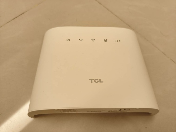 TCL HH63 4G+ 2CA 無線分享路由器