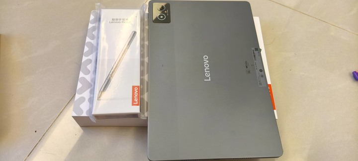小新pad plus 12.7 天玑8300 加原廠觸控筆
