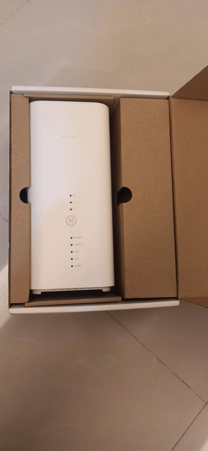 華為 B818 4G無線分享器