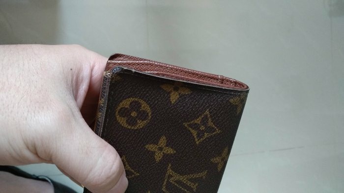 LV 原花 釦式 珠釦 零錢袋 對折 零錢袋 法式 中夾 皮夾