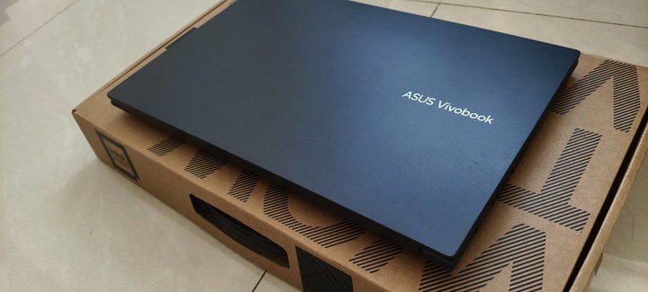 華碩 ASUS X1502ZA 15吋 FHD i7-12700H 16G 512G SSD 午夜藍