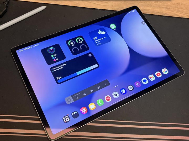 【售】Samsung 旗艦全家桶：S24 + Tab S10+ (保固至 2027) + Buds3 Pro，盒裝配件完整，台中面交