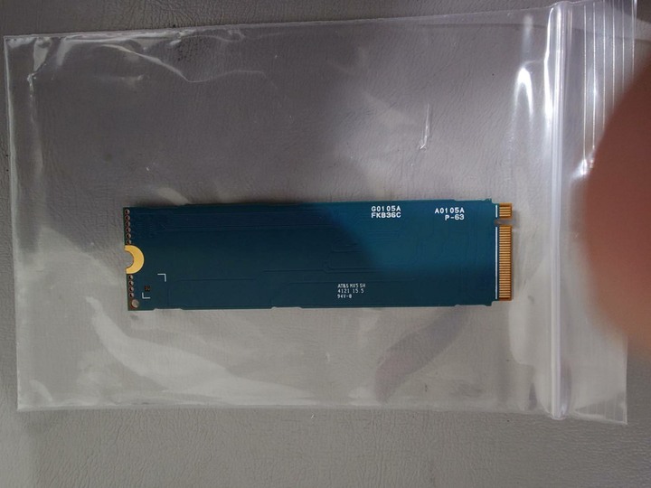很新(100%健康度)KIOXIA 鎧俠 XG8 2T M.2 2280 PCIeGen4x4 TLC 固態硬碟 SSD 美光可參考
