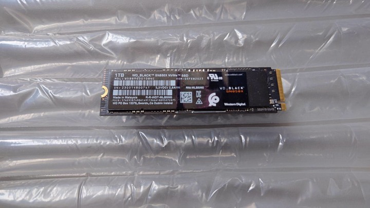 很新 保2029 WD 黑標 BLACK SN850X 1T M.2 2280 PCIe Gen4x4 固態硬碟 TLC SSD 美光 金士頓可參考