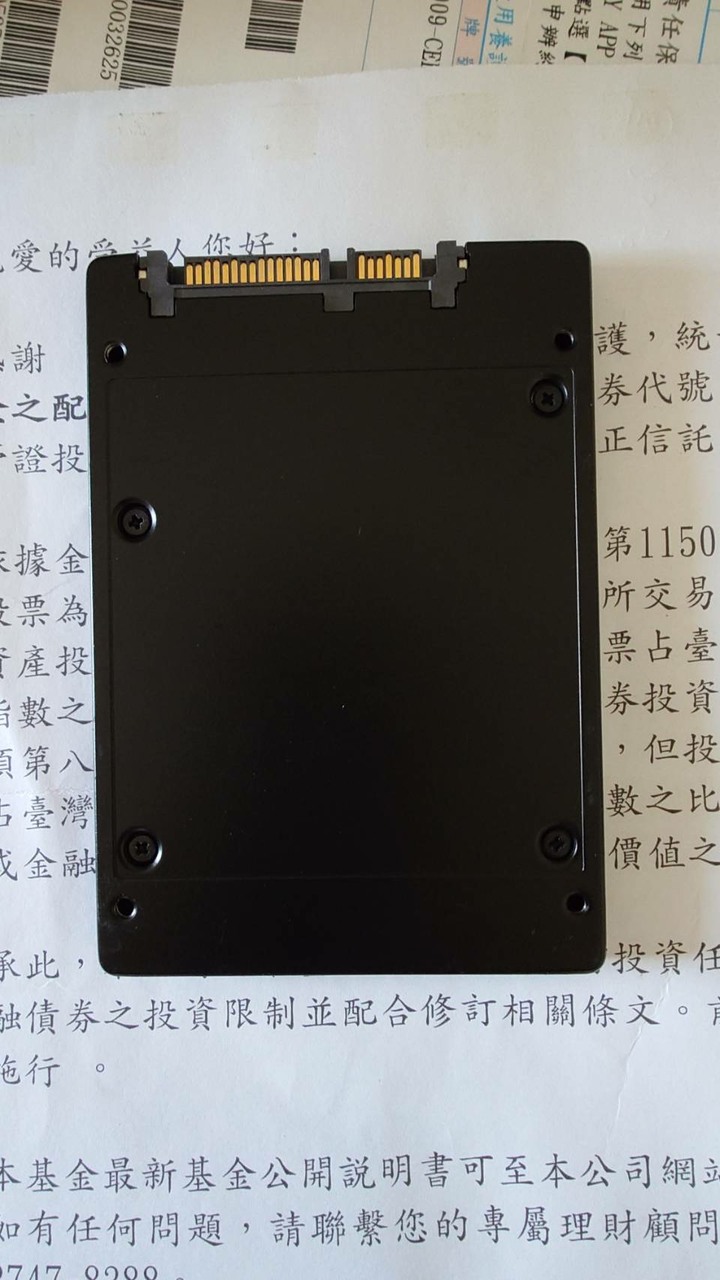 二手 故障SANDISK SD7SB6S128G SATA III 6Gb/s TLC固態硬碟SSD