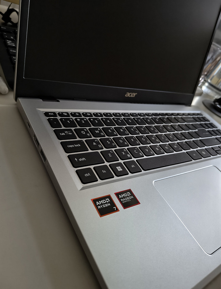 ACER 宏碁 AL15-61P-R5J1 15吋 筆電 (R7 8840HS/24G/512G)