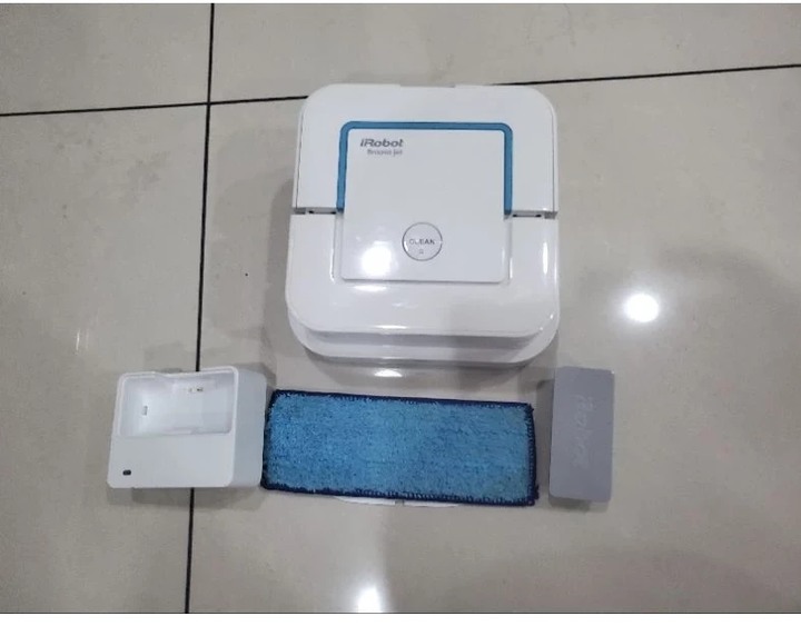賣iRobot Braava Jet 240 擦地機器人