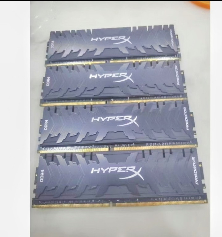 賣金士頓DDR4 16GX4