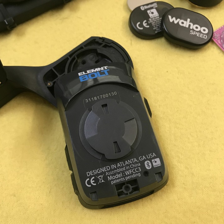 Wahoo Element Bolt彩色GPS智慧碼表套裝出售 北投捷運站面交