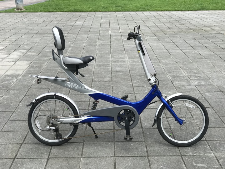 近全新車 輕量鋼管Lug單速車售3000元 捷安特舒適車Revive售7000元 兩輛合購8000元 北投捷運站面交不寄送