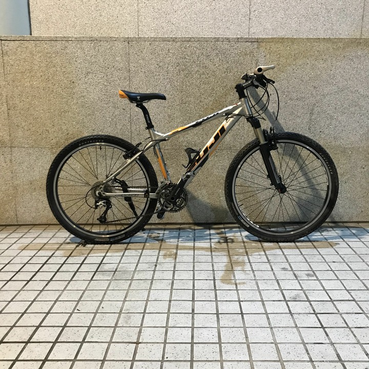 Fuji Tahoe SL/LE頂級越野車出售 北投捷運站面交