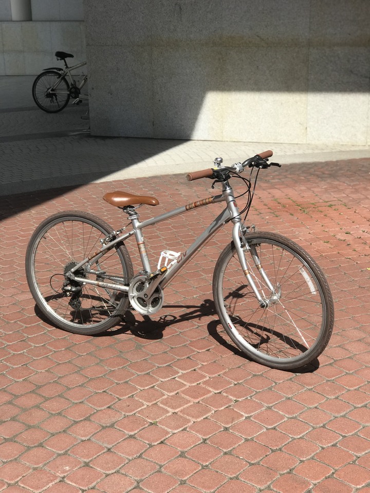 捷安特XS號Liv Fresa 2 出售 26吋24速城市車150公分女生專屬 北投捷運站面交