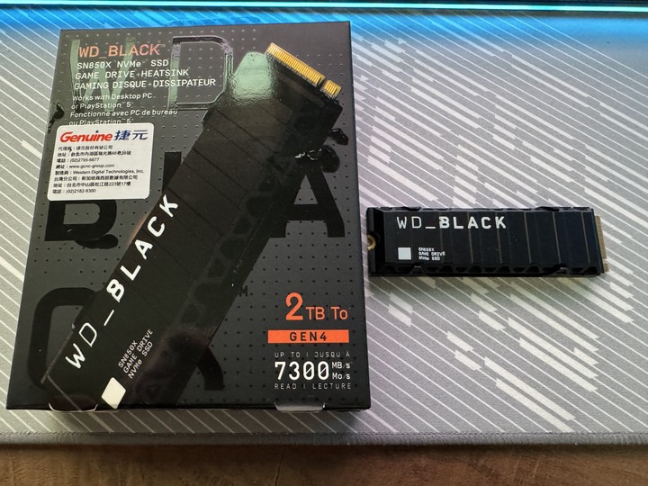 【售】WD_BLACK SN850X 2TB 原廠散熱片版｜健康度100%｜保固至2028/03｜PS5／PC適用