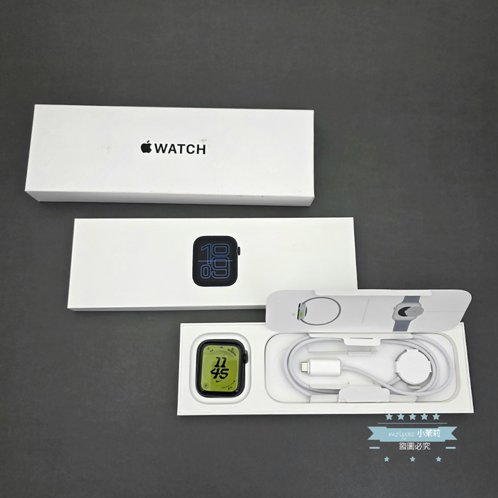 【高雄現貨】電池100% Apple Watch SE3 44mm GPS 午夜色鋁金屬錶殼 運動錶帶