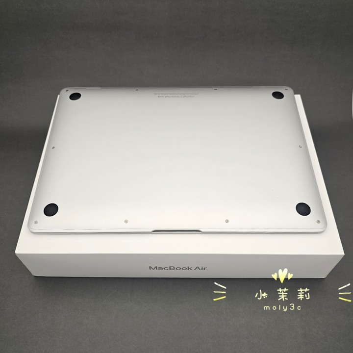【高雄現貨】電池93% MacBook Air M1 8G 256G 銀 13吋 蘋果電腦 Apple