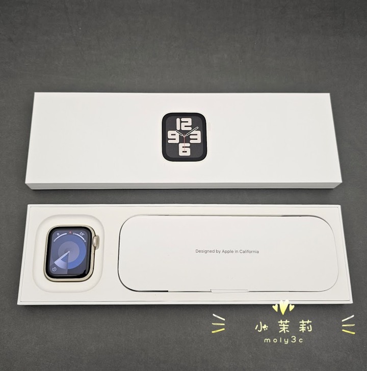 【高雄現貨】Apple Watch SE2 40mm GPS 星光色 運動錶帶