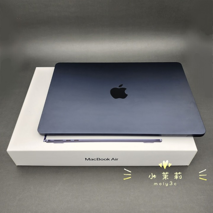 【高雄現貨】電100% MacBook Air M2 13.6” 16G 256G SSD 午夜色