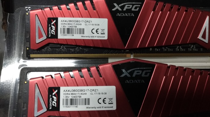 威剛 XPG DDR4 3600 8G X 2