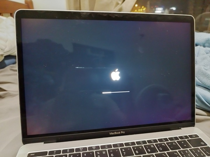 MacBook Pro A1708