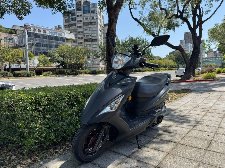 售：2021 SYM DUKE 125 三陽 迪爵 碟煞 代步車