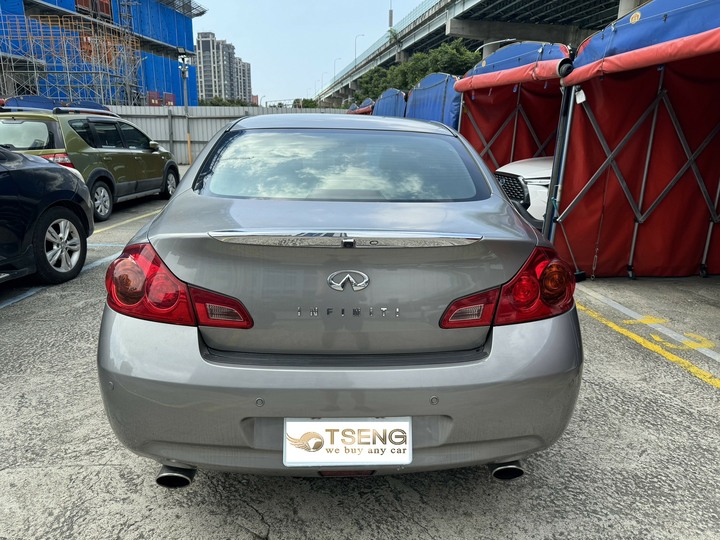 Infiniti G37 2009款 G37 超稀有 開價9.8萬元