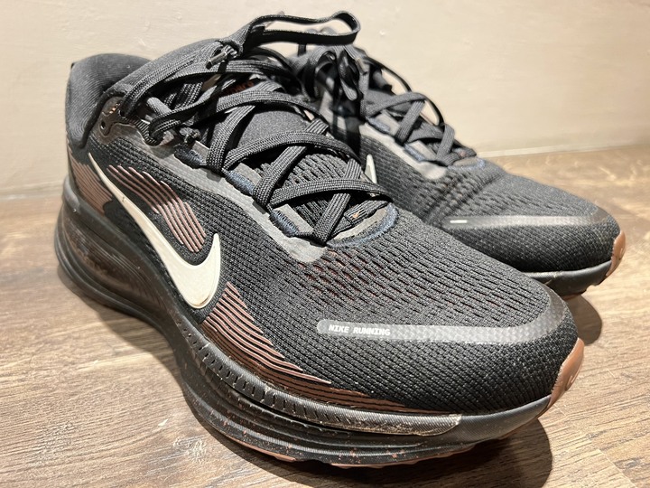 Nike Vomero 18黑咖啡 全馬 半馬 跑鞋US10