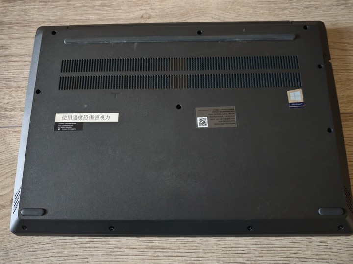 【出售】Lenovo IdeaPad L340-15IRH Gaming 電競筆電