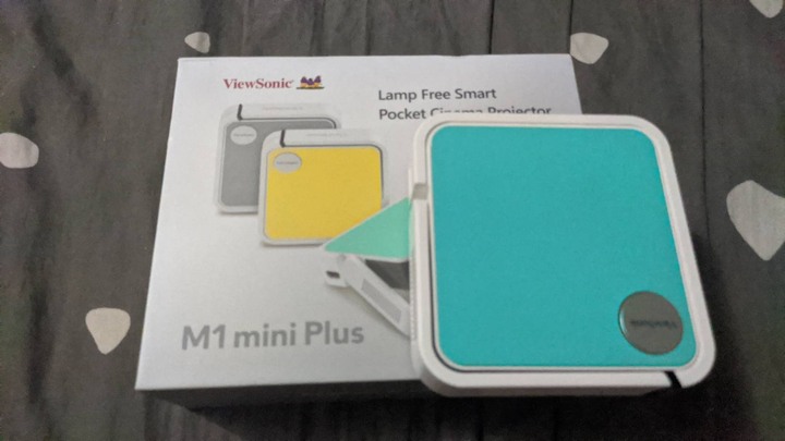 M1 mini Plus 無線智慧LED口袋投影機