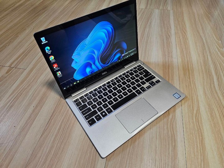 Dell 13吋 觸控筆電