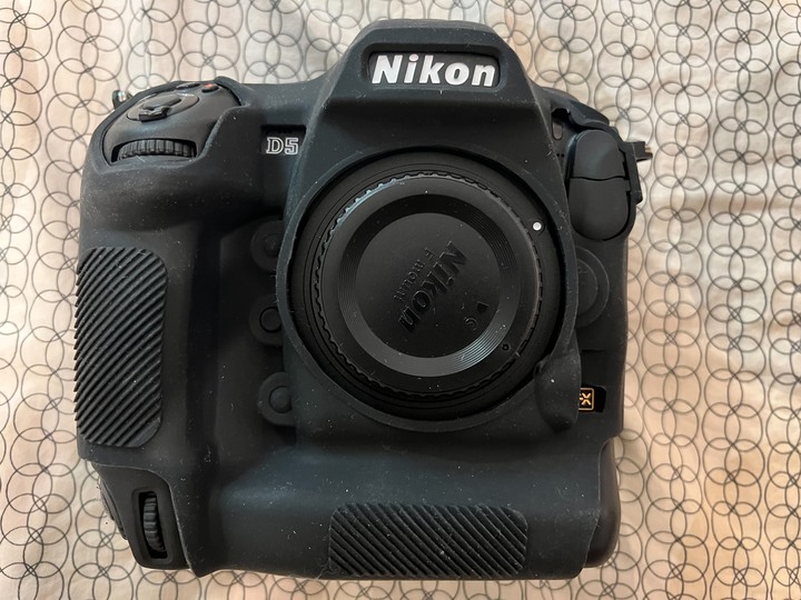 Nikon D5 XDQ版 2016年及鏡頭配件組