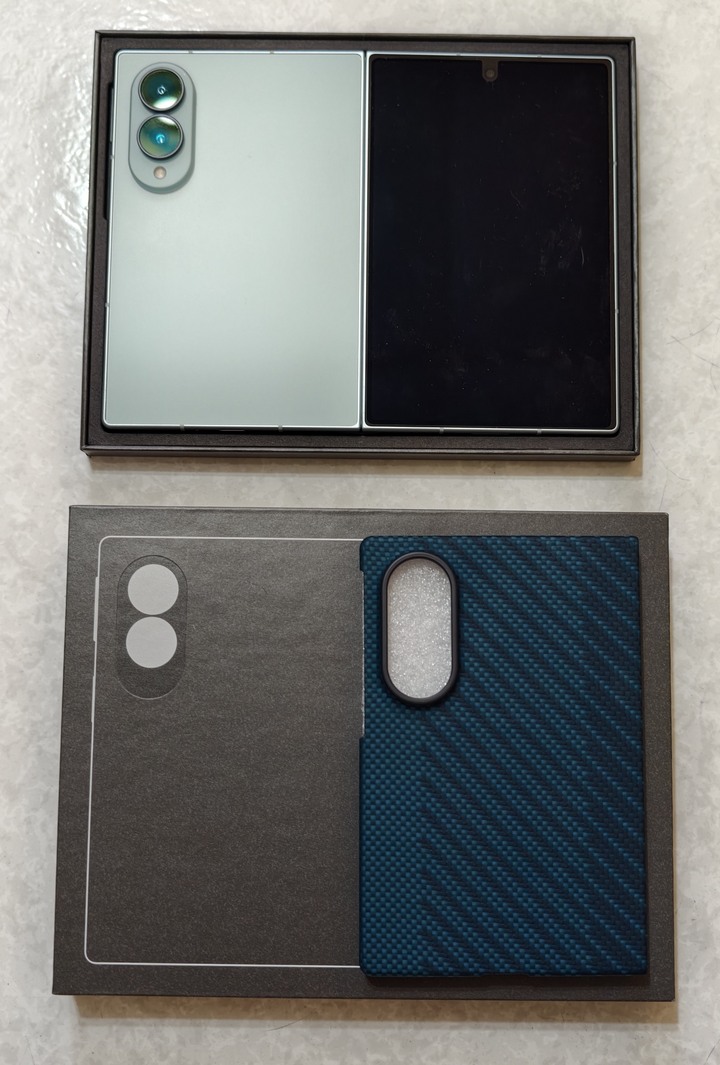 Samsung z fold8 512g 綠色 保固兩年