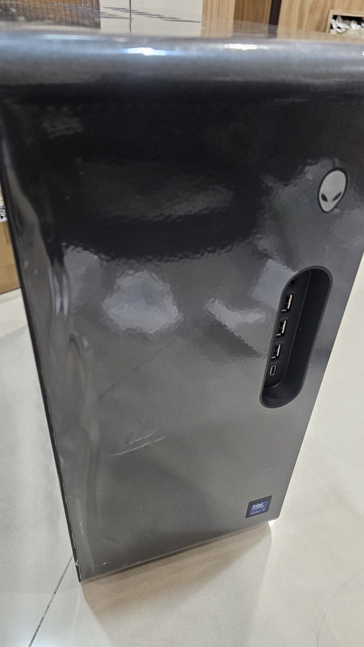 Alienware aurora ACT1250 Ultra 7 265KF 32G 5060Ti