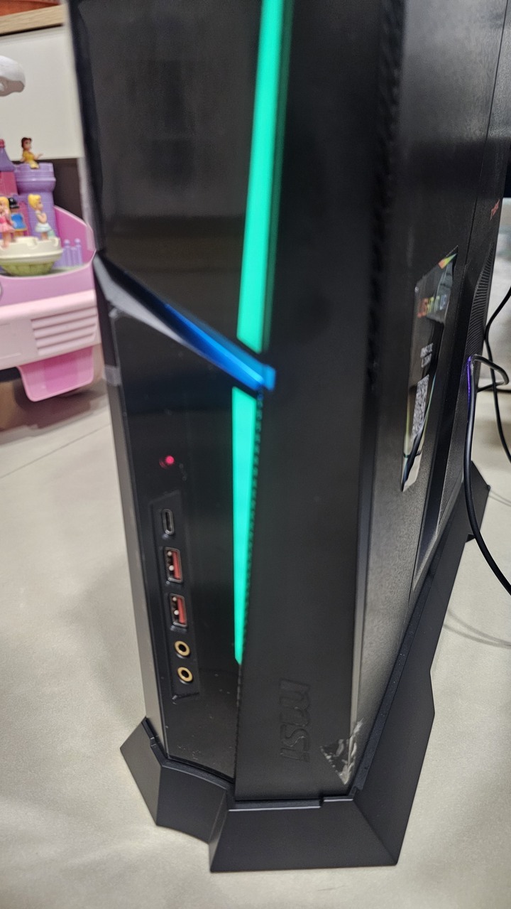奧德賽!微星MSI Trident AS 14 i7-14700F RTX4060 海神三叉戢!