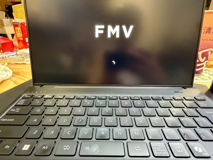 輕薄 續航 八百克 逸品 Fujitsu UA-K1 258v 32G