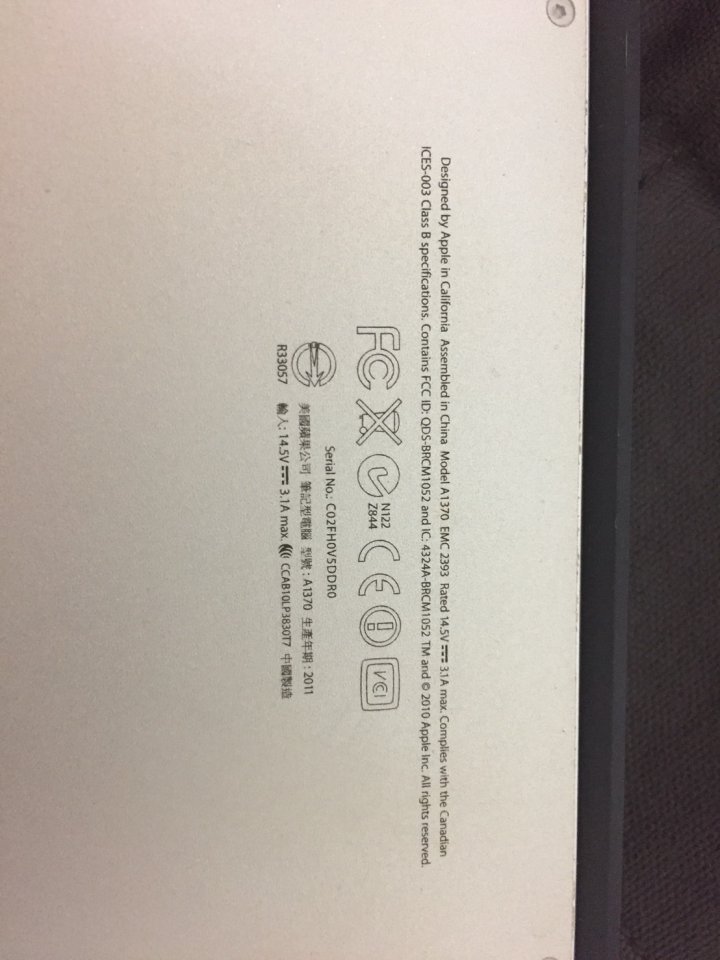 MacBook Air (11 英吋, 2010 年末)