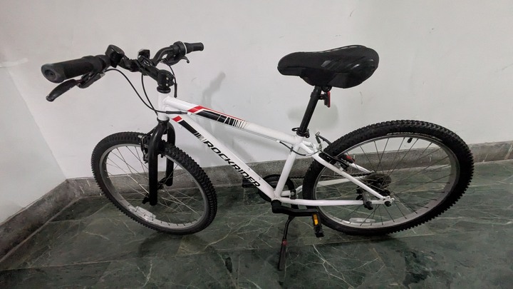 迪卡儂 Decathlon ST 100 ROCKRIDER 24吋6速 青少年自行車 白色二手