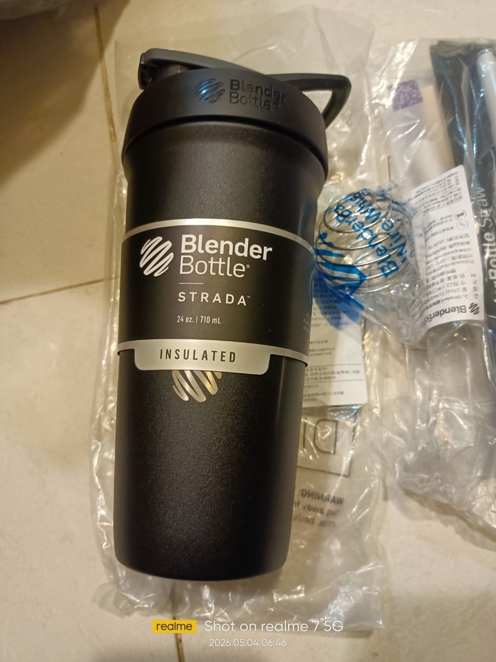 【Blender Bottle】〈Strada不鏽鋼〉防漏保溫保冰杯24oz/710ml(BlenderBottle/保溫杯/運動水壺/冰壩杯)
