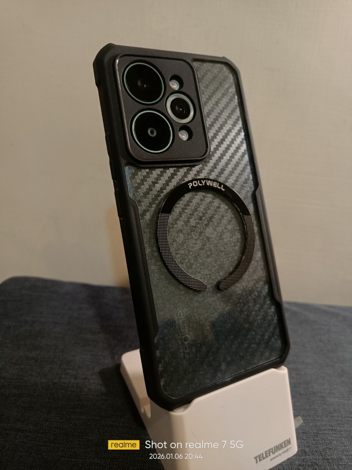 realme 15 Pro 5G 6.8吋 真我 ( 12G/256G/ 高通 Snapdragon 7 Gen 4