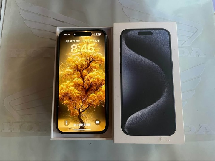 售 Apple iphone 15 Pro 128g 6.1吋無拆修 電池建康度87