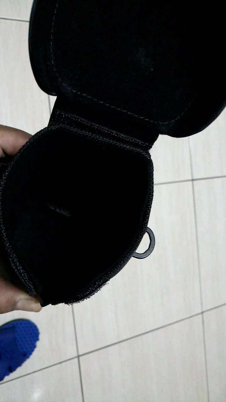 全新品（新力）。sony單眼相機鏡頭袋（可斜背肩背）