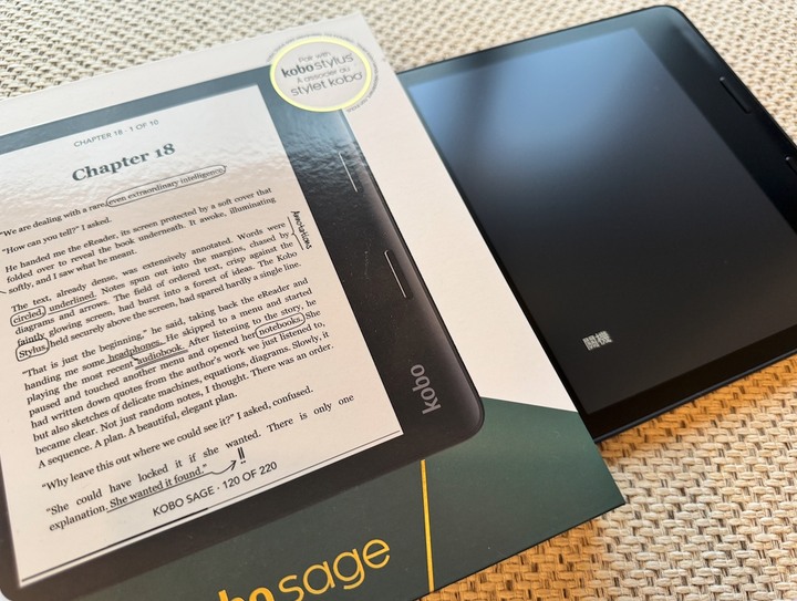 [二手] 9.8 成新 Kobo Sage 8 吋電子書閱讀器 高解析顯示 32 GB 黑色