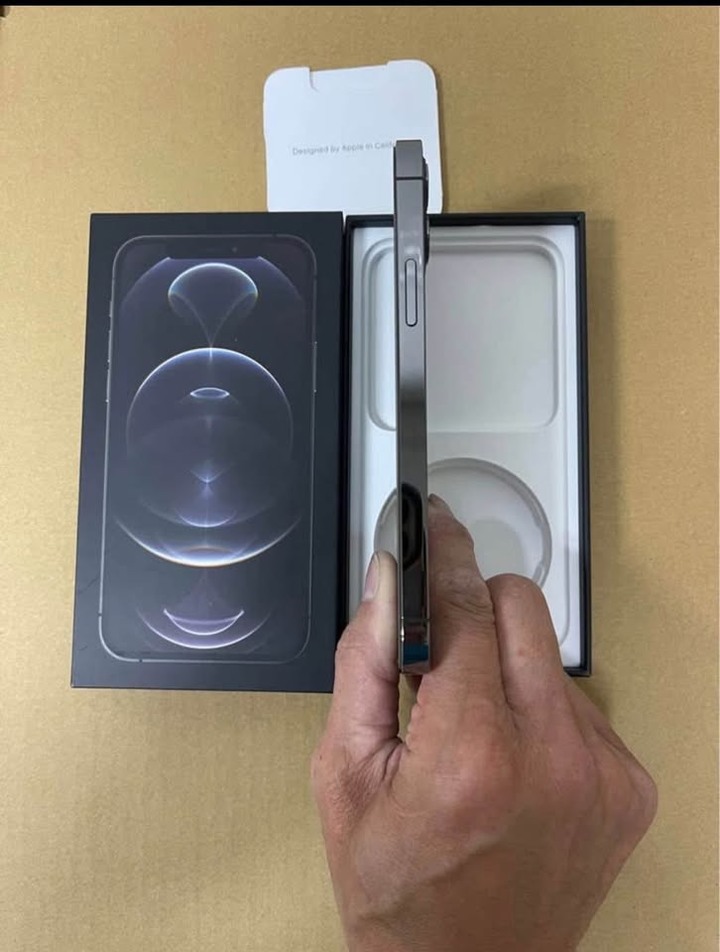 iphone 12 pro 石墨色 / 128G